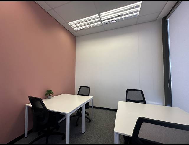 10M² CO-WORKING SPACE TO LET IN DORINGKLOOF